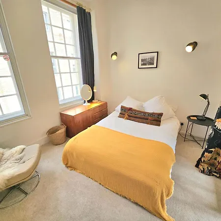 Apartament Stunning Bohemian 3 Bedroom Queen Square Bristol