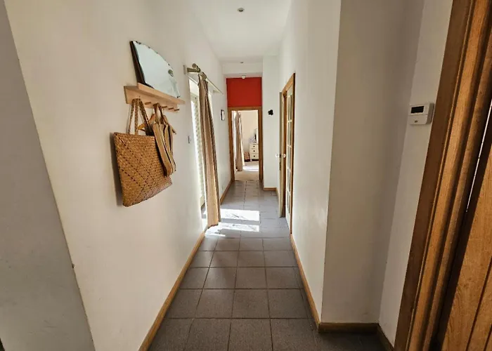 Stunning Bohemian 3 Bedroom Queen Square