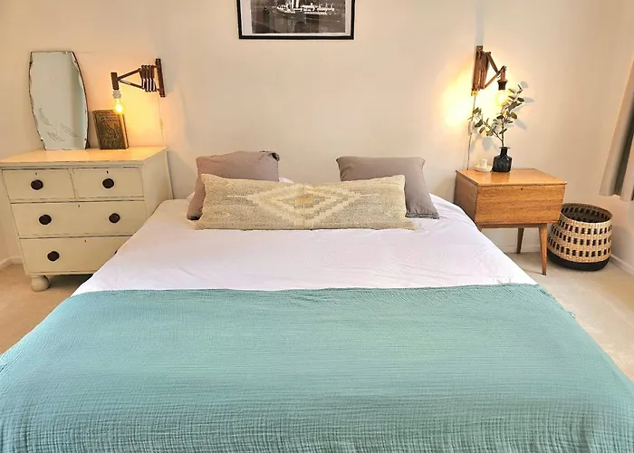 Lägenhet Stunning Bohemian 3 Bedroom Queen Square