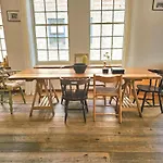 Stunning Bohemian 3 Bedroom Queen Square